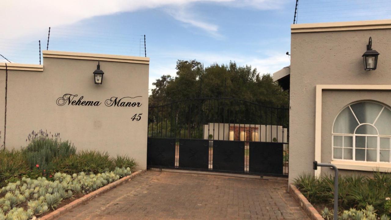 Vila Nehema Manor Hartbeespoort Exteriér fotografie